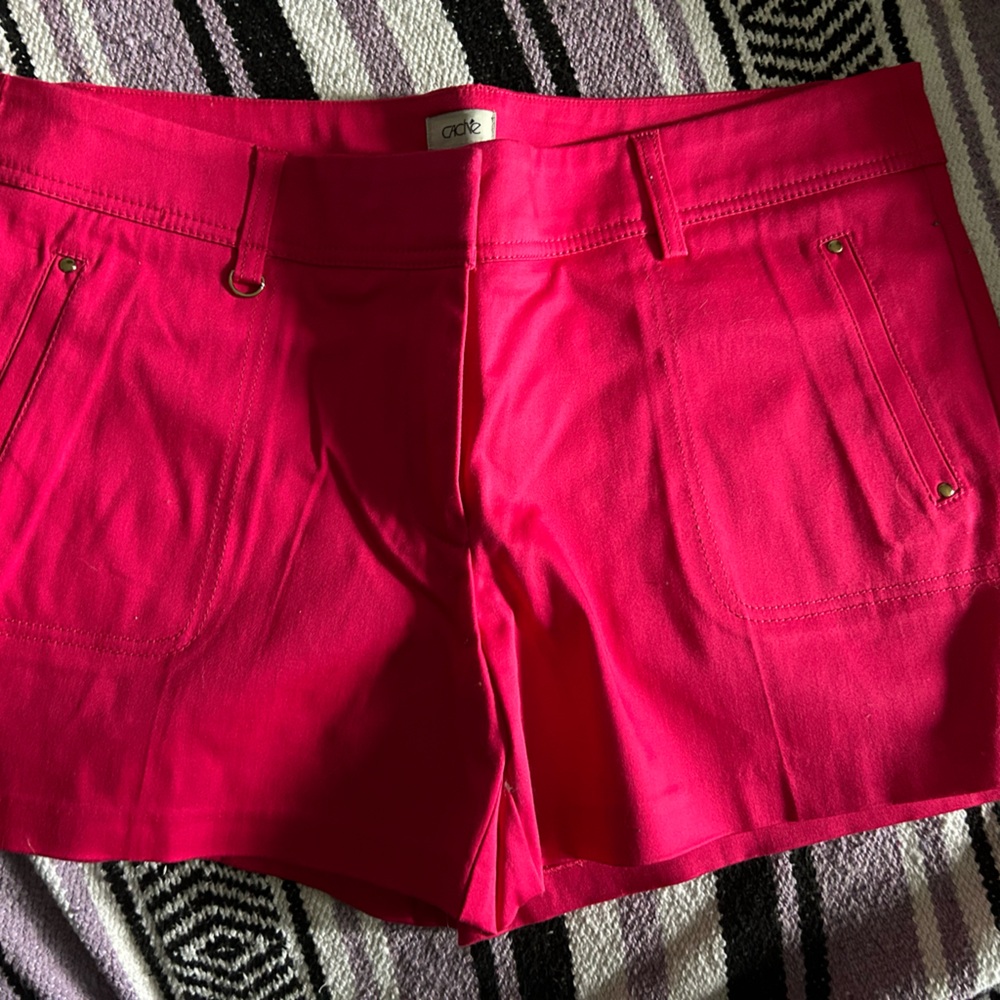 Cache Hot Pink Woman’s Shorts Size 14 NWT